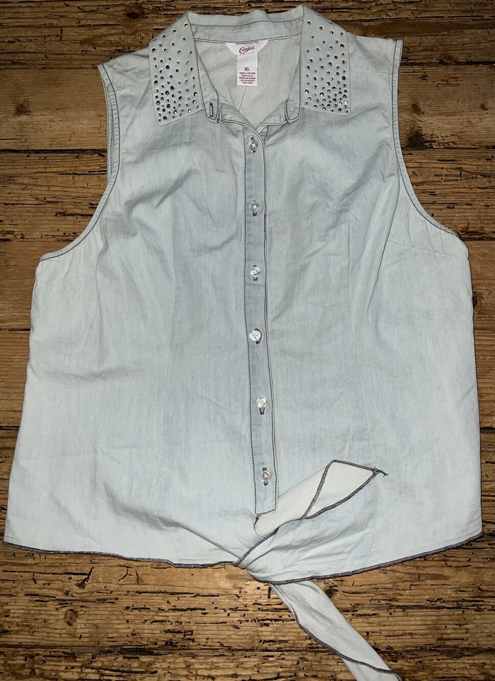 Candies Women’s Size XL Sleeveless Light Denim Tie Front Shirt W Sequin Neck NWT